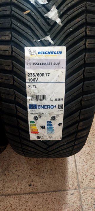 Michelin CrossClimate SUV 235/60 R17 106V XL