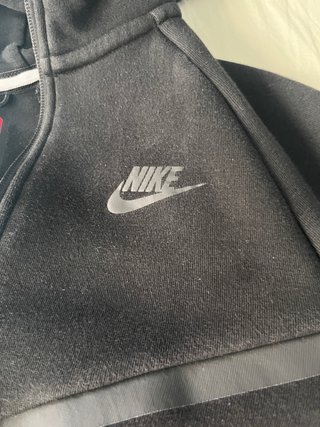 Sudadera Nike Tech Negra