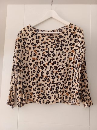 Estilosa blusa/kimono Animal Print de Ibiza
