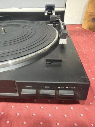 Giradiscos Dual DT 210 USB Negro