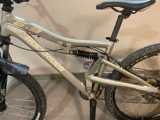 Bicicleta doble suspensión