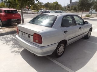 Suzuki Baleno 1998