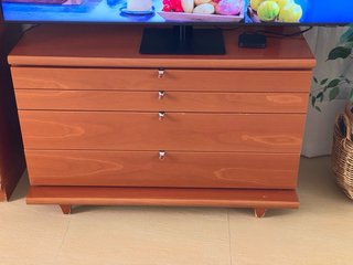 Conjunto Mesa Comedor Cristal y Sillas Madera