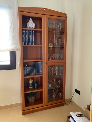 Conjunto Mesa Comedor Cristal y Sillas Madera