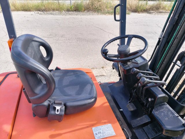 Carretilla elevadora eléctrica Toyota