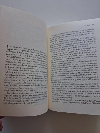 El libro de oro tarot de Marsella : simbología,...