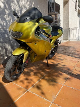 Aprilia RS 50 Deportiva Amarilla