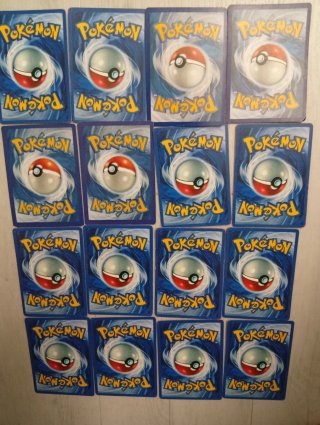 16 Carte Pokémon Varie