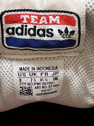 Adidas Goodyear Talla 41 1/3 SIN ESTRENAR