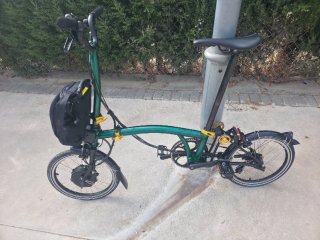 Bicicleta Brompton Eléctrica Emerald Green Lacquer
