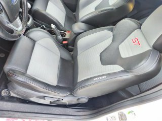Ford Fiesta ST