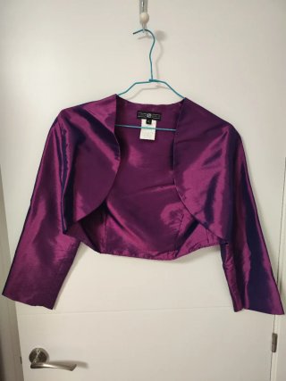 Traje de fiesta morado talla XL