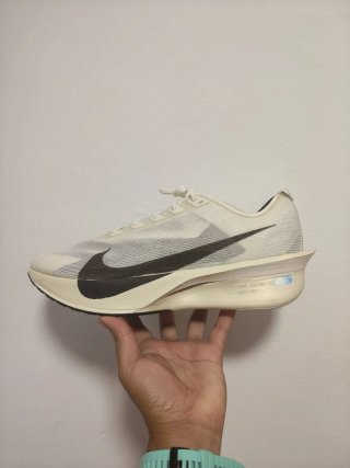 T47,5 Nike Zoom Vaporfly Next% 4 Blancas