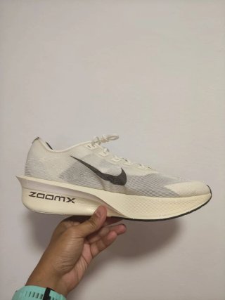 T47,5 Nike Zoom Vaporfly Next% 4 Blancas