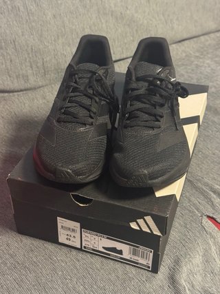 Deportivas Adidas Negras Nuevas
