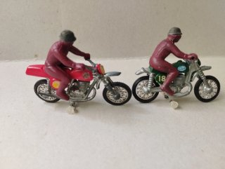 2 motos cross Barlux / Giodi Bultaco y Grevees