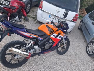 Honda CBR 125 R - Vendo o cambio