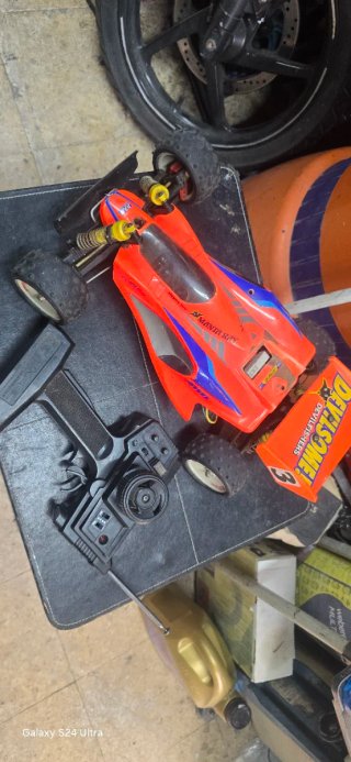 Tamiya Manta Ray RC 1/10