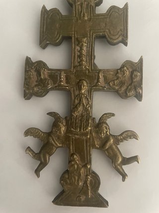 Cruz de Caravaca antigua
