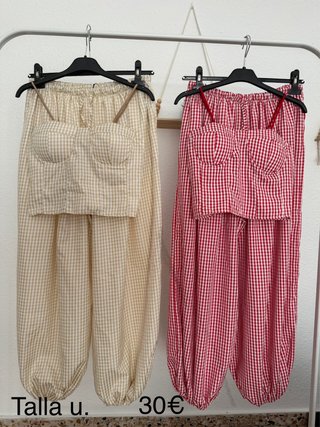 Conjunto cuadros beige y rojo talla única