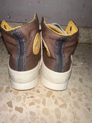 Botines Converse Marrones y Blancos