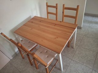 Mesa Comedor madera Ikea LERHAMN + 4 Sillas madera