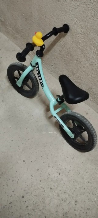 Bicicleta de equilibrio Sawyer color menta
