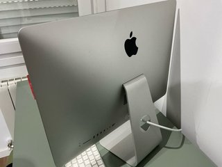Imac Retina 4K 21.5 2019 apple con caja original