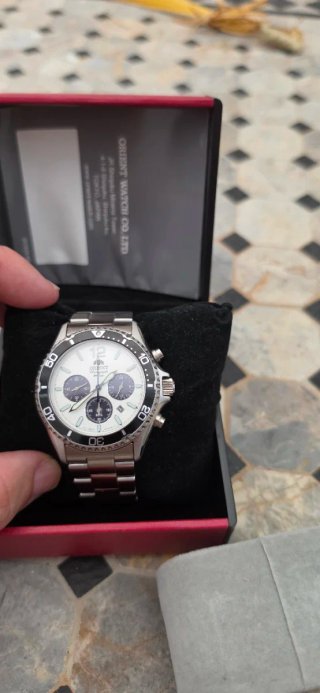 Reloj Orient Mako Panda Cronógrafo