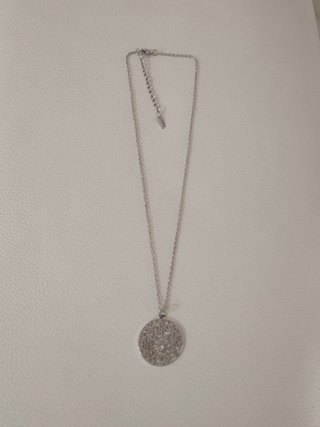 Collar y colgante acero plateado
