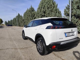 Peugeot 2008 año 2021 1.5hdi