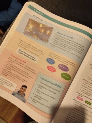 Lengua Castellana y Literatura, 2 ESO, Proyecto...
