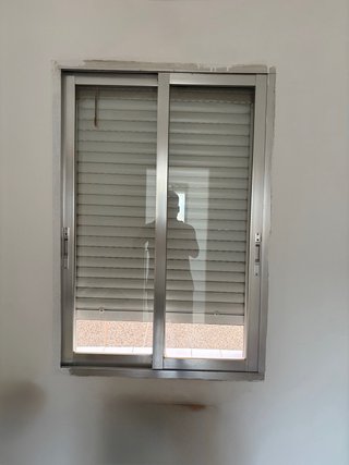 Ventana corredera aluminio 88x126 cm