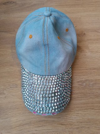 Berretto da donna bianco e in denim