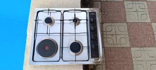 Cocina 3 fuegos gas + 1 eléctrico de 60x50 cm