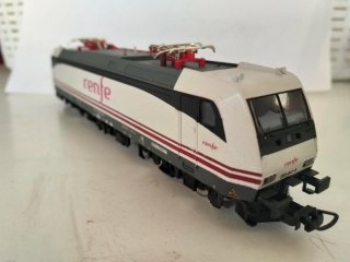 Locomotora Renfe 253 H0