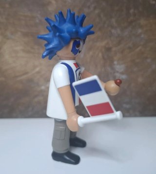 Playmobil serie 10 chico aficionado