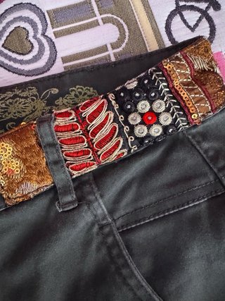 Pantalón Desigual verde talla M