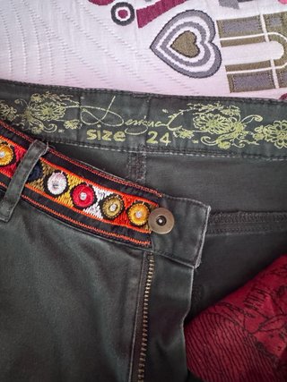 Pantalón Desigual verde talla M