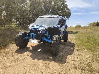 Can-Am Maverick X3 RC