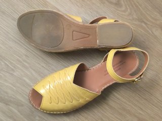 Sandalias Naguisa esparto amarillas