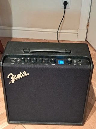Amplificador Fender Mustang LT50 50W