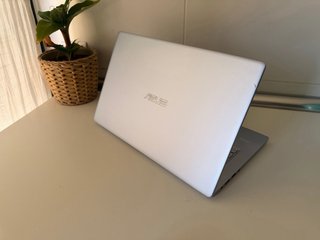 ASUS VivoBook X403FA