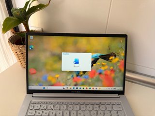 ASUS VivoBook X403FA