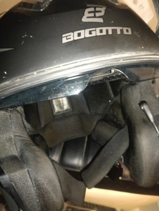 Casco Bogotto H27 con Intercomunicador