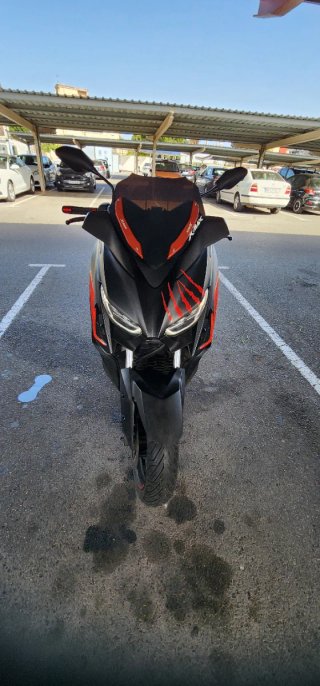 Yamaha Xmax 125cc Iron Max (ABS) - SOLO 10.700 km