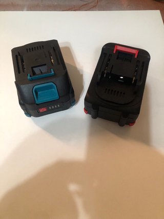 2 Baterías 21V 3000mA + Cargador tipo makita
