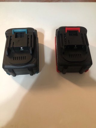 2 Baterías 21V 3000mA + Cargador tipo makita