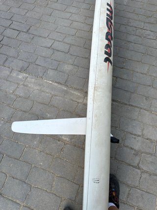 Tabla Windsurf Mistral