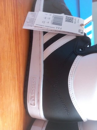 Zapatillas Adidas TOP 10 44 Negras y Blancas